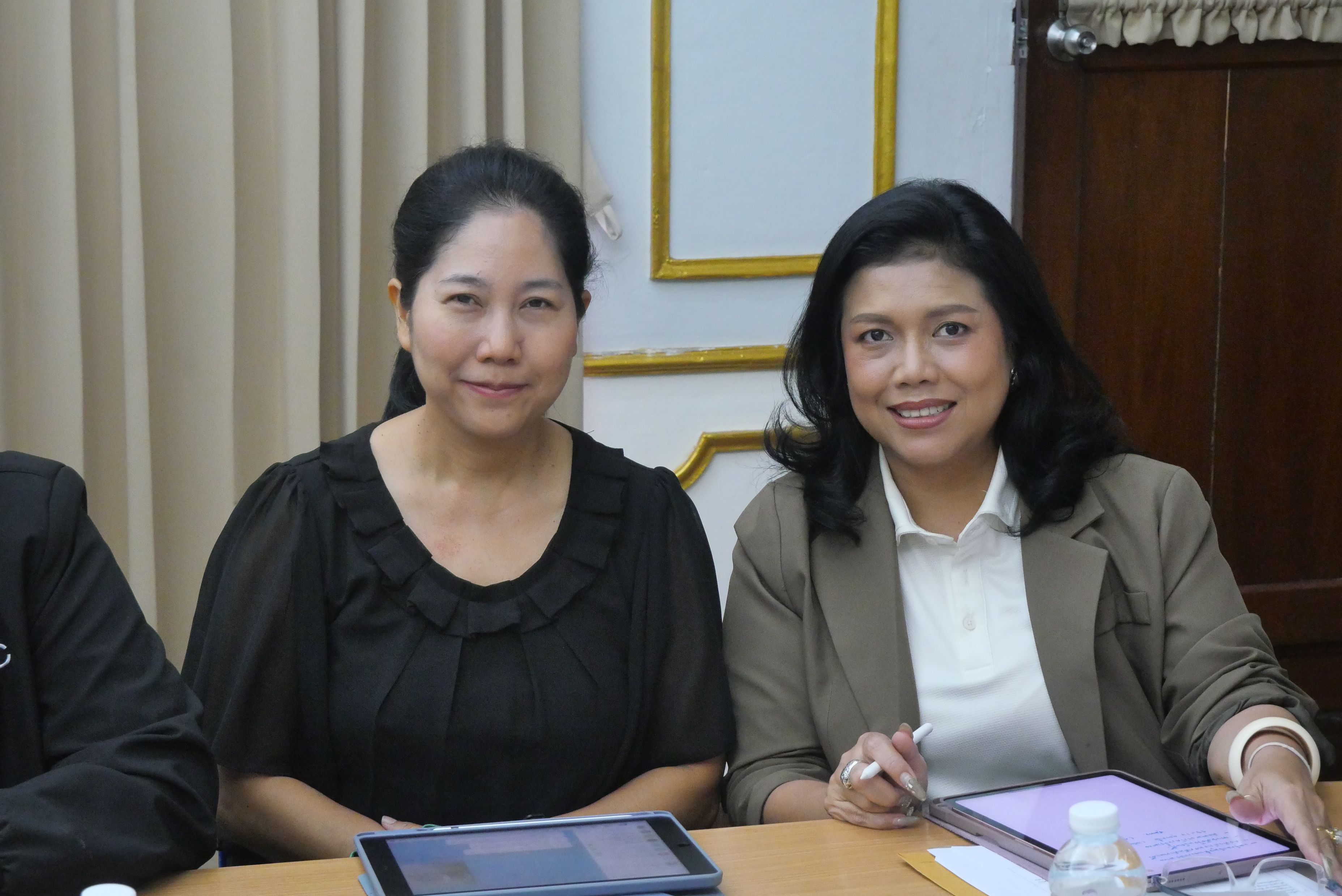 title - ส.ป.ก. ประชุม Morning Talk คณะผู้บริหาร